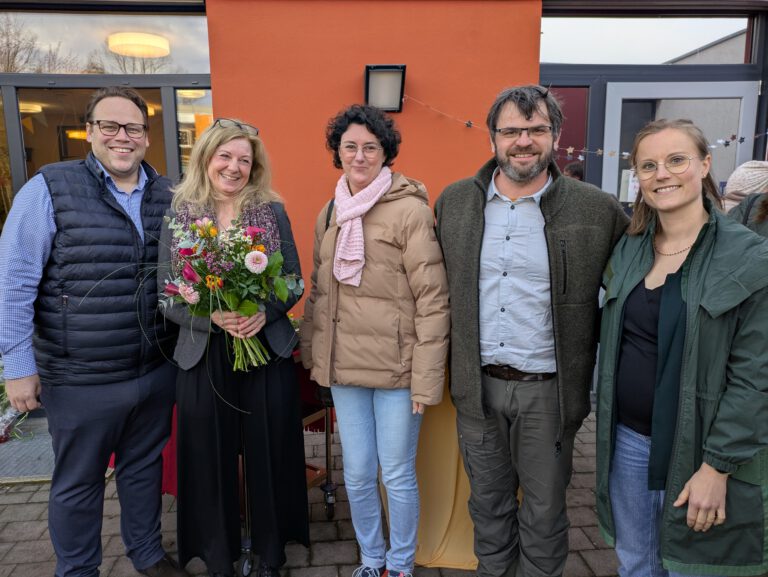 Gruppenfoto v.l.n.r: Christian Pech, Claudia Morgenstern (beide AWO), Heidrun Stollberg, Christian Müller-Thomas (beide Universität), Marlene Hayn (Uniklinikum)